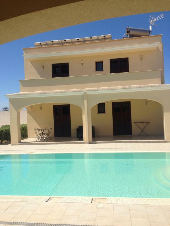 Oasi Tortuga Residence Piscina E Barbecue H24 Мазара-дель-Валло Экстерьер фото